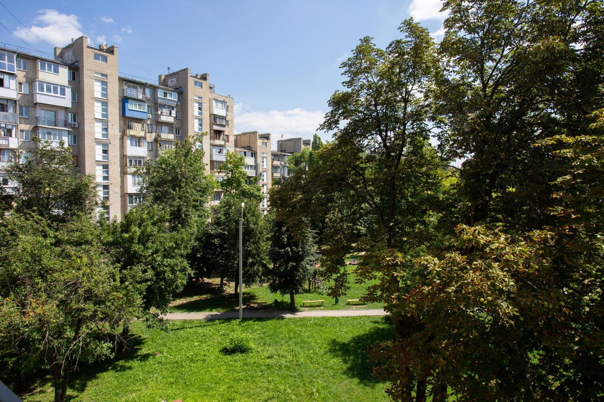 Covent - Garden - Kharkiv Apartment Exterior foto